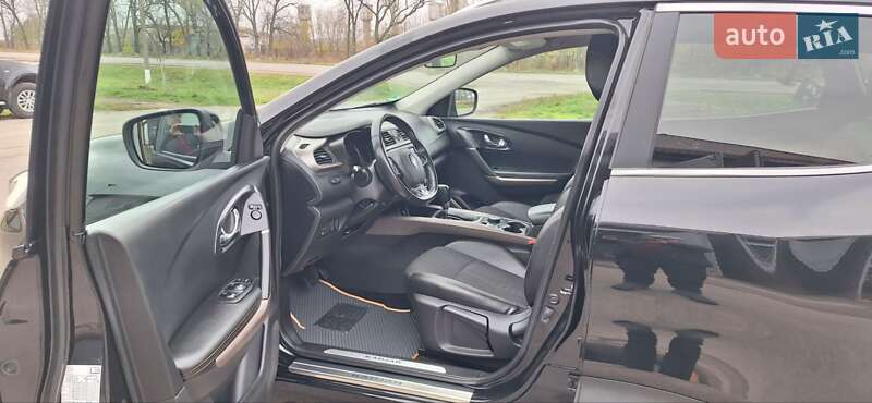 Внедорожник / Кроссовер Renault Kadjar 2016 в Новоархангельске