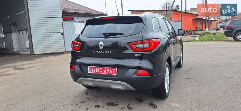 Внедорожник / Кроссовер Renault Kadjar 2016 в Новоархангельске