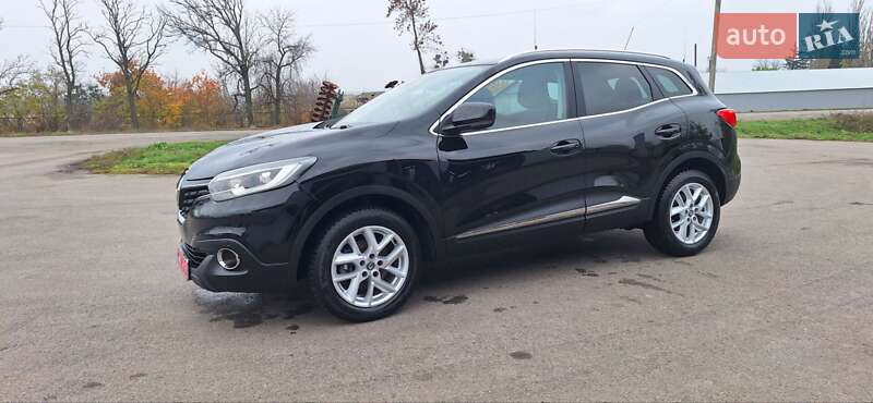 Внедорожник / Кроссовер Renault Kadjar 2016 в Новоархангельске