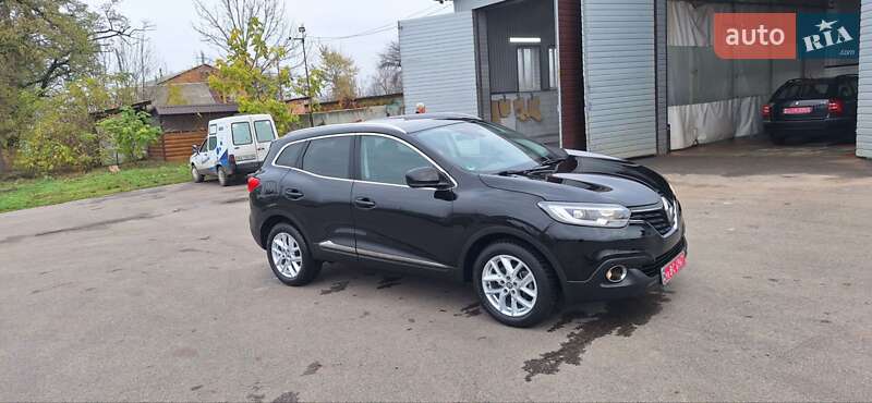 Внедорожник / Кроссовер Renault Kadjar 2016 в Новоархангельске