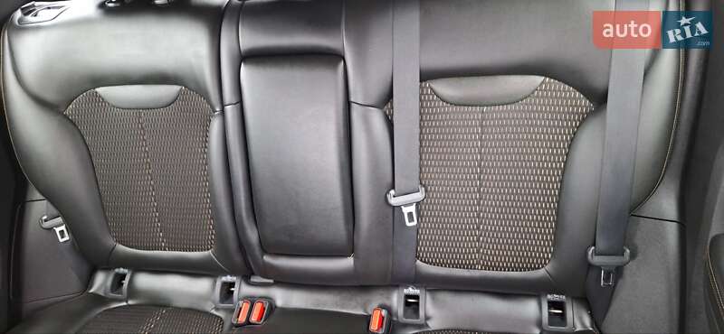 Внедорожник / Кроссовер Renault Kadjar 2016 в Новоархангельске