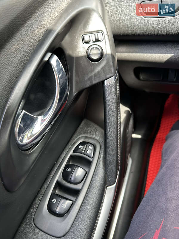 Позашляховик / Кросовер Renault Kadjar 2016 в Львові