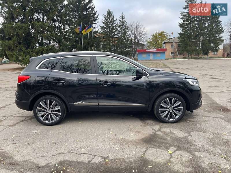 Внедорожник / Кроссовер Renault Kadjar 2016 в Новоархангельске