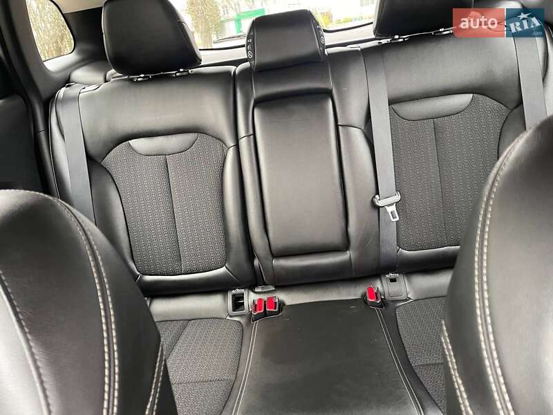 Внедорожник / Кроссовер Renault Kadjar 2016 в Новоархангельске