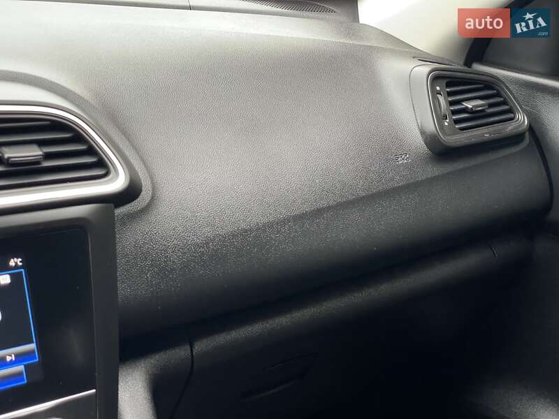 Внедорожник / Кроссовер Renault Kadjar 2020 в Бердичеве