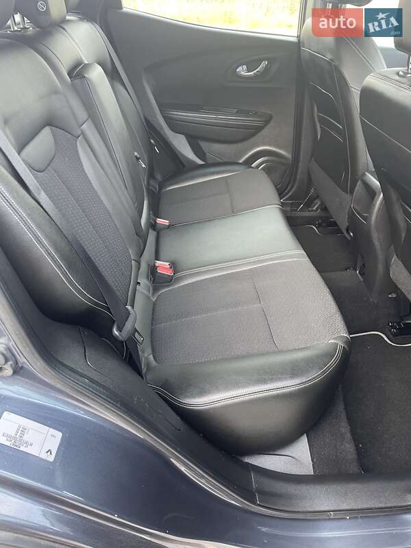 Внедорожник / Кроссовер Renault Kadjar 2016 в Дубно