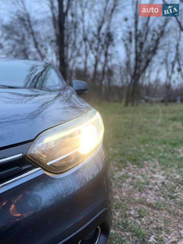 Внедорожник / Кроссовер Renault Kadjar 2016 в Житомире фото 4 Внедорожник / Кроссовер Renault Kadjar 2016 в Житомире