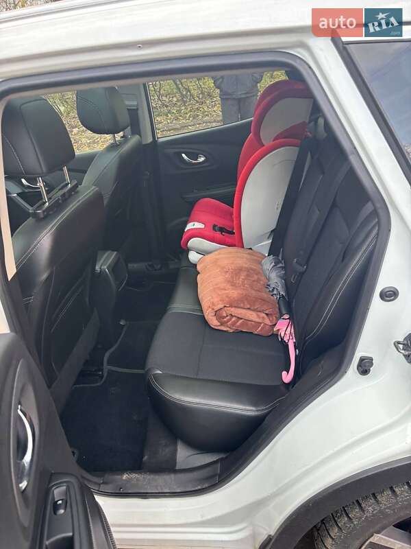 Внедорожник / Кроссовер Renault Kadjar 2015 в Черновцах