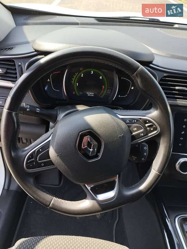 Внедорожник / Кроссовер Renault Kadjar 2019 в Ромнах