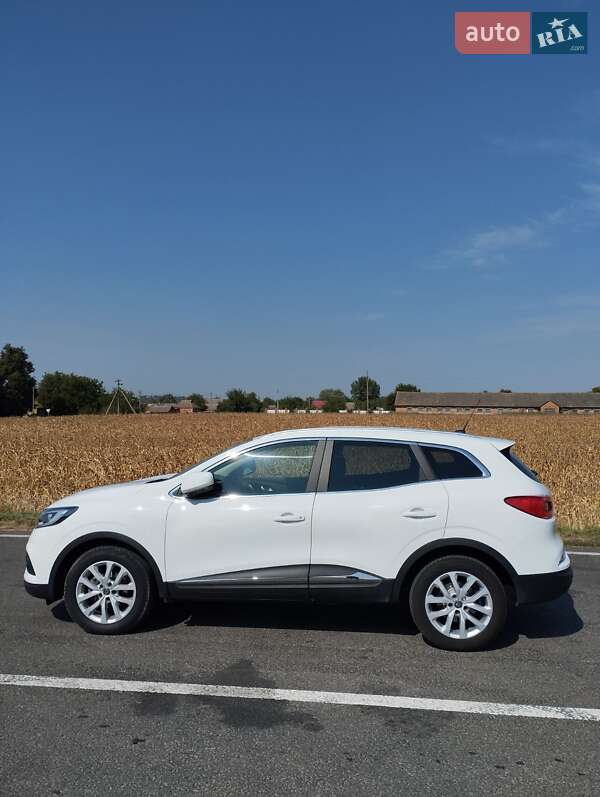 Внедорожник / Кроссовер Renault Kadjar 2019 в Ромнах