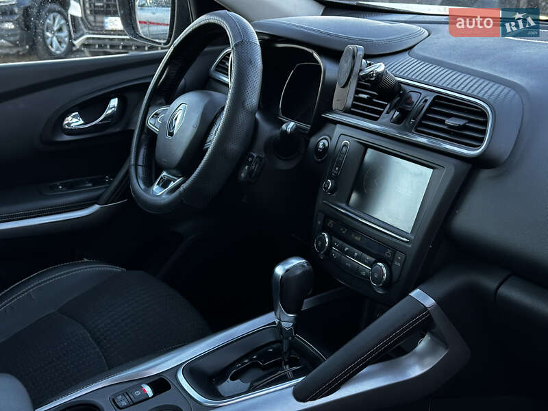 Внедорожник / Кроссовер Renault Kadjar 2016 в Львове