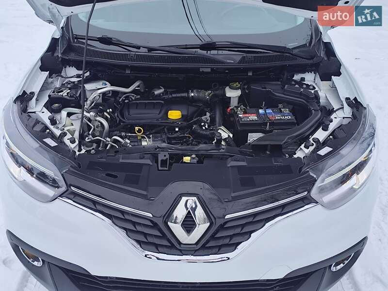 Внедорожник / Кроссовер Renault Kadjar 2016 в Новоархангельске