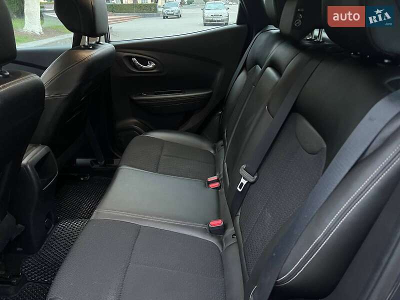 Внедорожник / Кроссовер Renault Kadjar 2015 в Калиновке