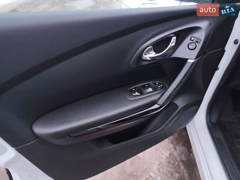 Внедорожник / Кроссовер Renault Kadjar 2016 в Житомире