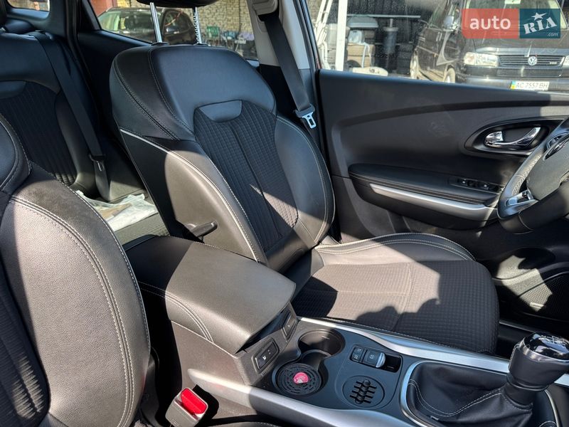 Внедорожник / Кроссовер Renault Kadjar 2016 в Луцке