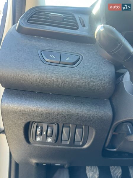 Позашляховик / Кросовер Renault Kadjar 2017 в Хмельницькому