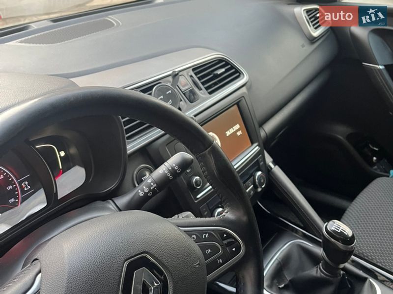 Внедорожник / Кроссовер Renault Kadjar 2017 в Полтаве фото 12 Внедорожник / Кроссовер Renault Kadjar 2017 в Полтаве