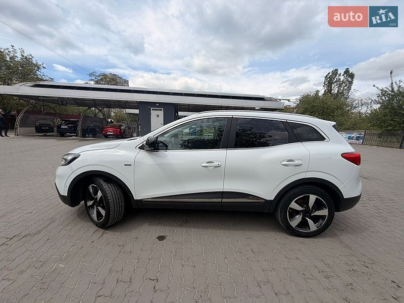 Внедорожник / Кроссовер Renault Kadjar 2015 в Львове
