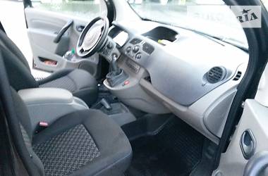 Вантажопасажирський фургон Renault Kangoo 2010 в 