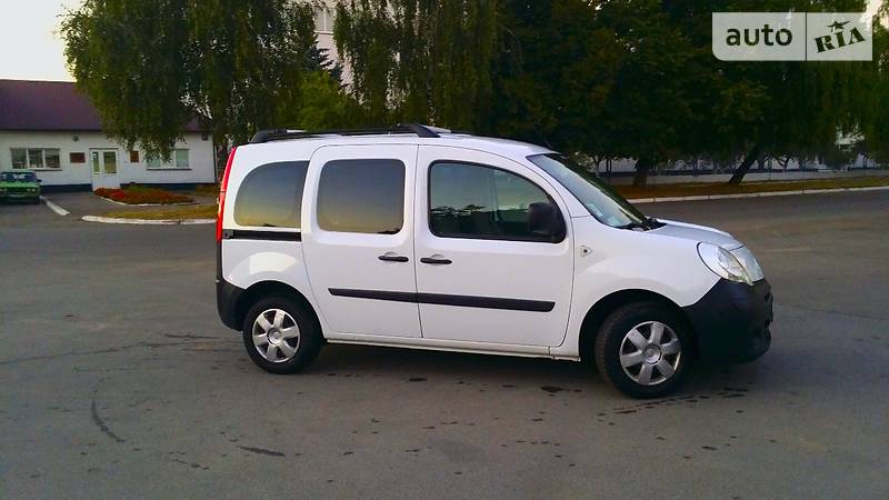 Грузопассажирский фургон Renault Kangoo 2010 в Луцке