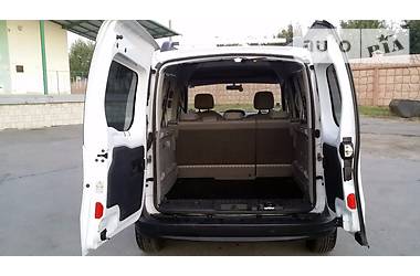 Грузопассажирский фургон Renault Kangoo 2010 в 