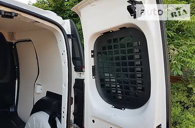 Вантажопасажирський фургон Renault Kangoo 2015 в 