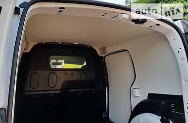 Вантажопасажирський фургон Renault Kangoo 2015 в 