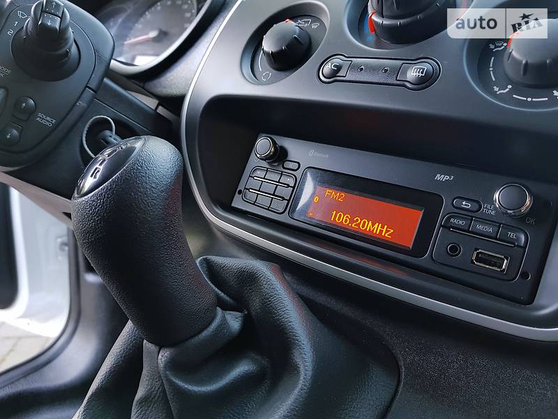 Вантажопасажирський фургон Renault Kangoo 2015 в Одесі