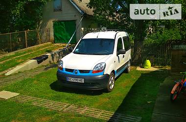 Грузопассажирский фургон Renault Kangoo 2004 в Сокале