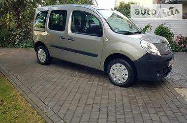 Грузопассажирский фургон Renault Kangoo 2010 в Львове