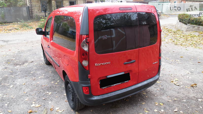 Минивэн Renault Kangoo 2010 в Киеве