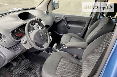 Вантажопасажирський фургон Renault Kangoo 2011 в Києві