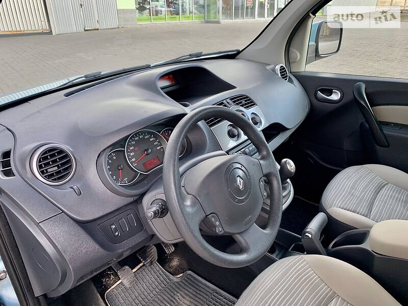 Мінівен Renault Kangoo 2012 в Дніпрі