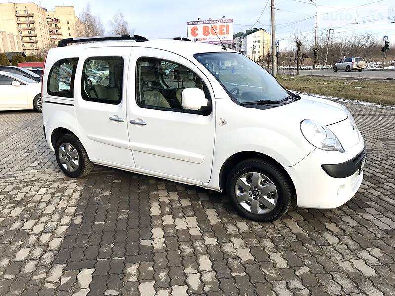 Мінівен Renault Kangoo 2011 в Чернівцях фото Мінівен Renault Kangoo 2011 в Чернівцях