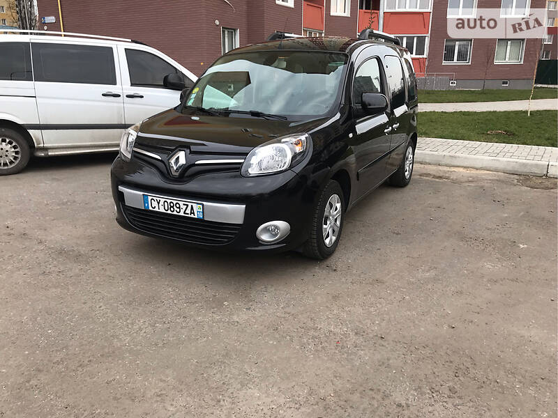 Вантажопасажирський фургон Renault Kangoo 2013 в Києві