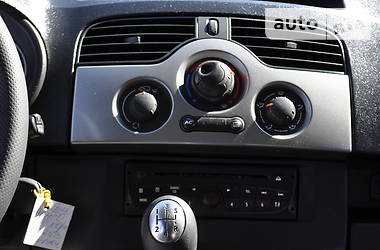 Мінівен Renault Kangoo 2012 в 