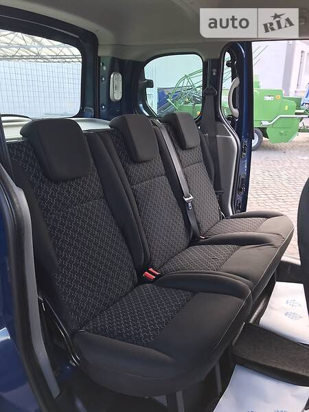 Мінівен Renault Kangoo 2011 в Мукачевому