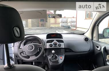 Мінівен Renault Kangoo 2011 в 