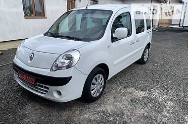 Мінівен Renault Kangoo 2011 в 