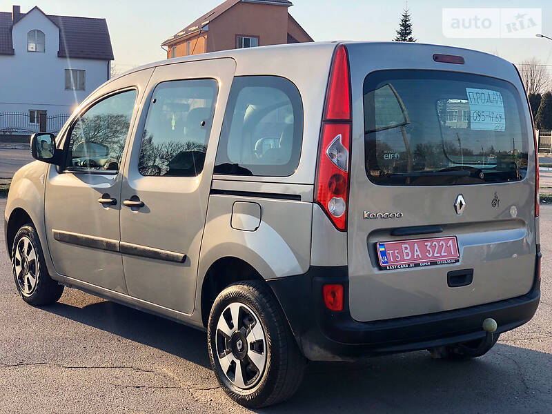 Вантажопасажирський фургон Renault Kangoo 2008 в Луцьку