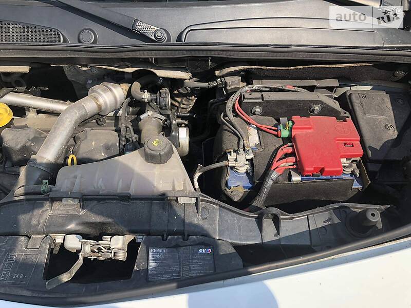 Вантажопасажирський фургон Renault Kangoo 2010 в Дніпрі