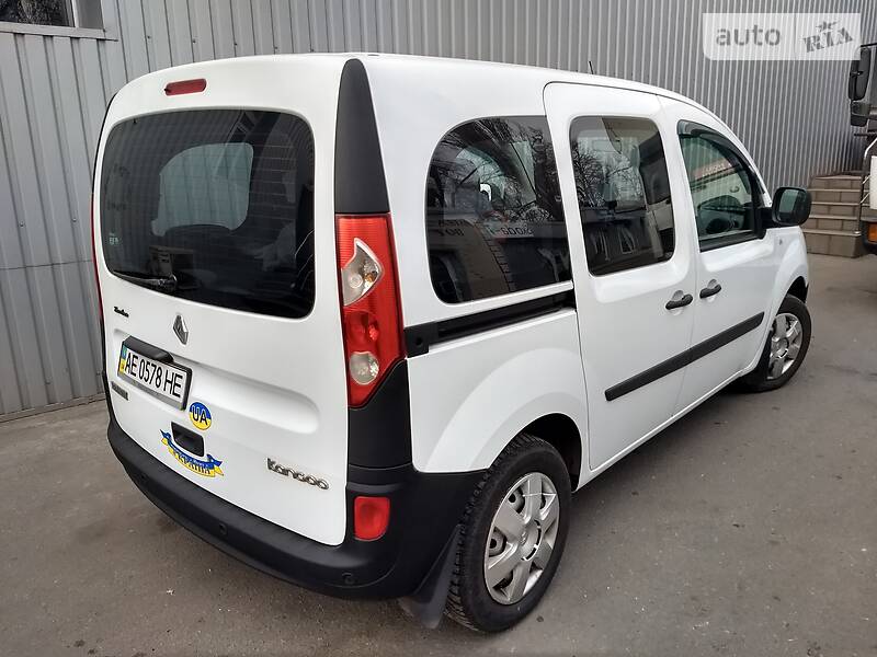 Мінівен Renault Kangoo 2009 в Кривому Розі