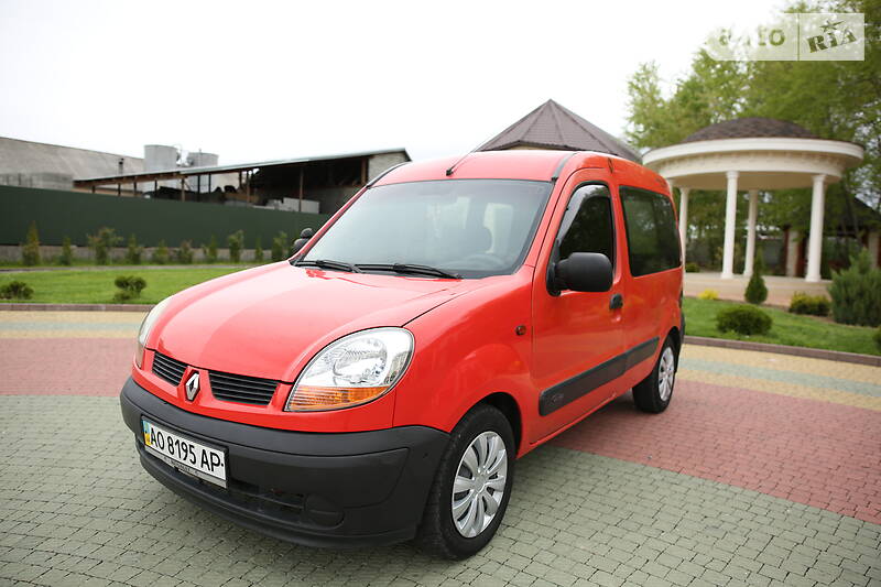 Мінівен Renault Kangoo 2004 в Іршаві