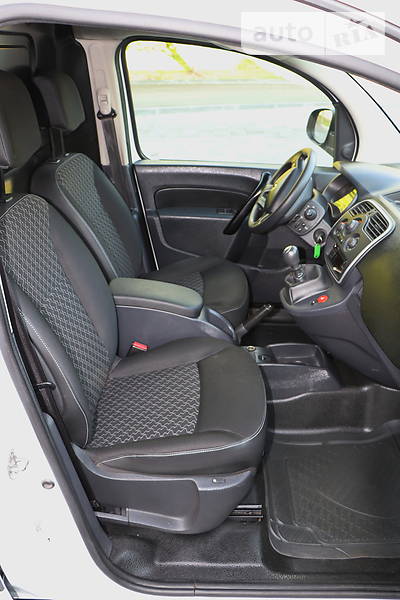 Грузопассажирский фургон Renault Kangoo 2016 в Кременчуге