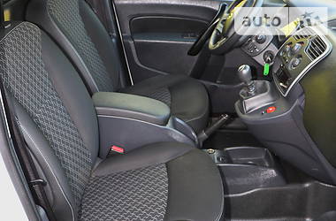 Вантажопасажирський фургон Renault Kangoo 2016 в 