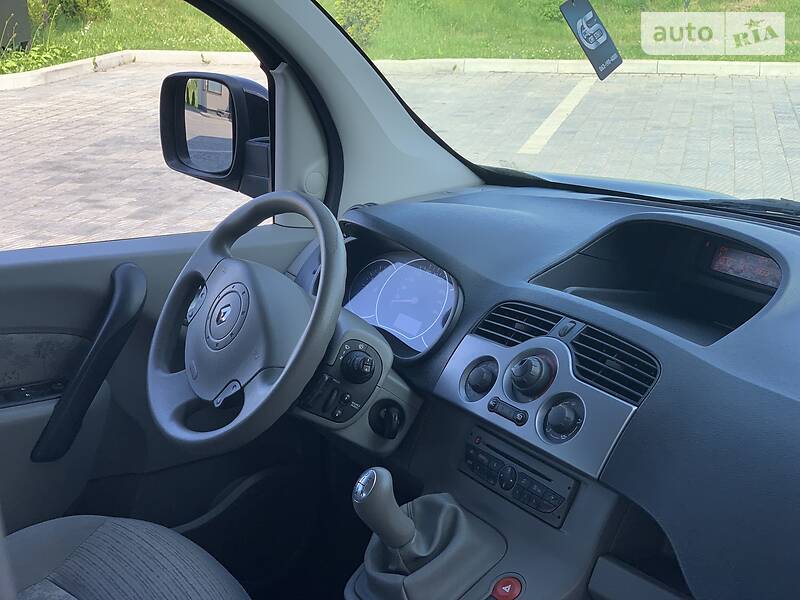 Мінівен Renault Kangoo 2010 в Стрию