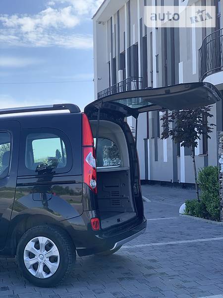 Мінівен Renault Kangoo 2010 в Стрию