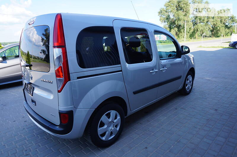Универсал Renault Kangoo 2016 в Львове