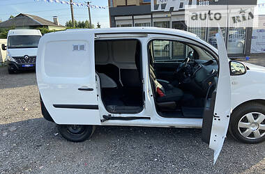 Вантажопасажирський фургон Renault Kangoo 2016 в 