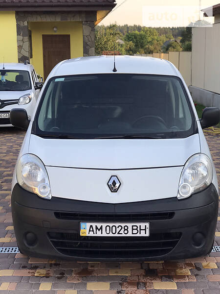 Вантажопасажирський фургон Renault Kangoo 2012 в Житомирі